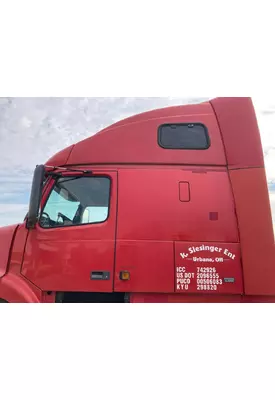 Volvo VNL Cab Assembly