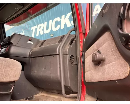 Volvo VNL Cab Assembly