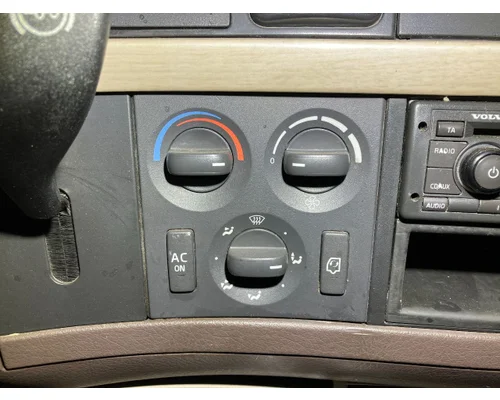 Volvo VNL Cab Misc. Interior Parts