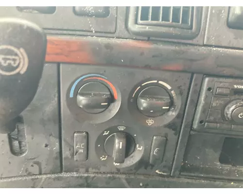 Volvo VNL Cab Misc. Interior Parts