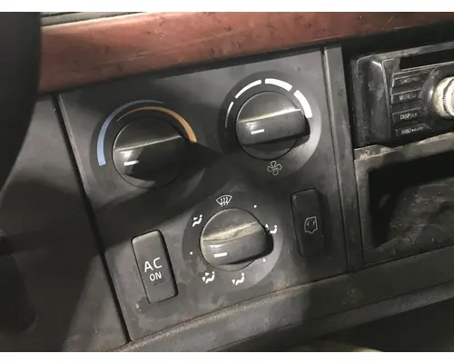 Volvo VNL Cab Misc. Interior Parts