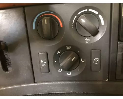 Volvo VNL Cab Misc. Interior Parts
