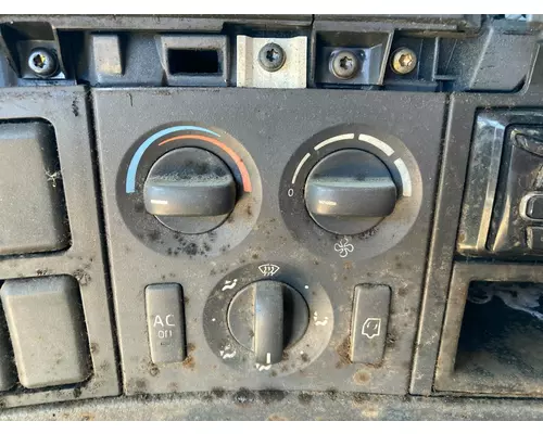 Volvo VNL Cab Misc. Interior Parts