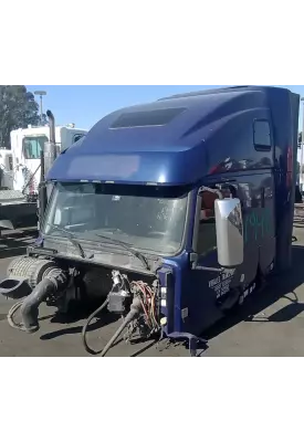 Volvo VNL Cab