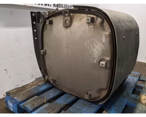 Volvo VNL Catalytic Converter