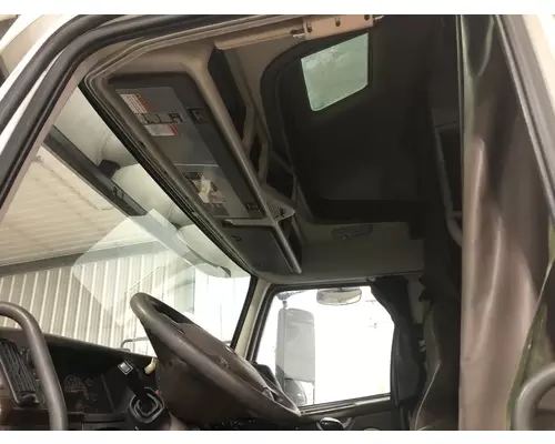 Volvo VNL Console