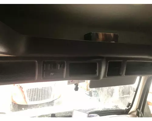 Volvo VNL Console