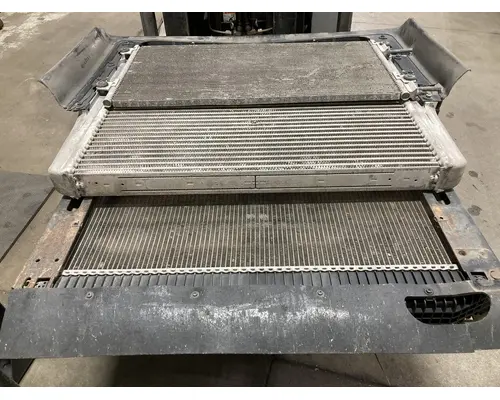 Volvo VNL Cooling Assembly. (Rad., Cond., ATAAC)