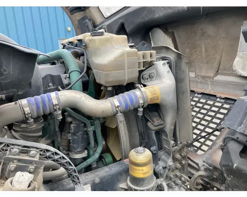 Volvo VNL Cooling Assembly. (Rad., Cond., ATAAC)