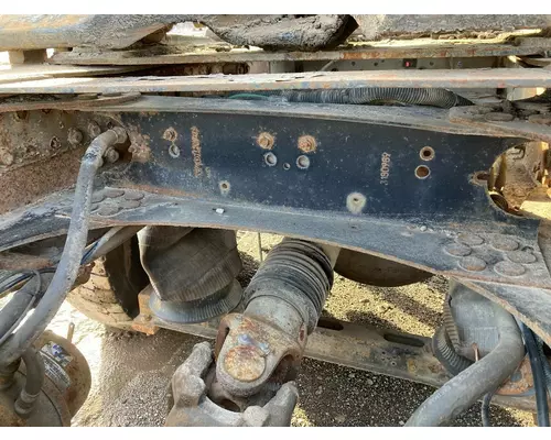 Volvo VNL Crossmember