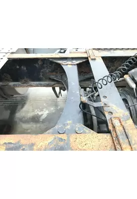 Volvo VNL Crossmember