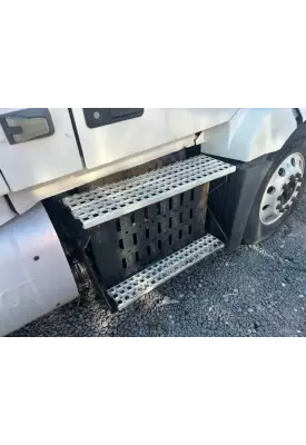 Volvo VNL DPF (Diesel Particulate Filter)