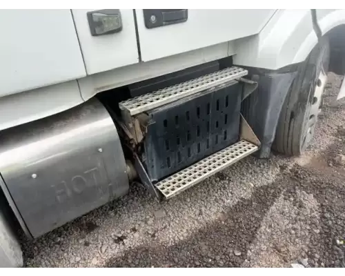 Volvo VNL DPF (Diesel Particulate Filter)