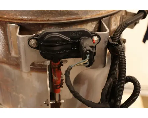 Volvo VNL DPF (Diesel Particulate Filter)