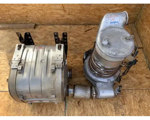 Volvo VNL DPF (Diesel Particulate Filter)