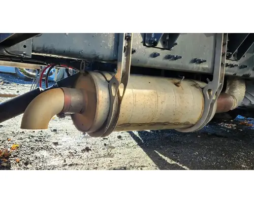 Volvo VNL DPF (Diesel Particulate Filter)
