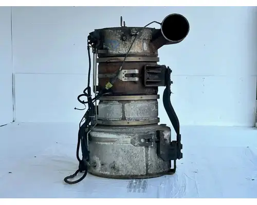 Volvo VNL DPF (Diesel Particulate Filter)