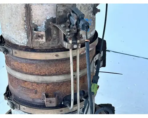 Volvo VNL DPF (Diesel Particulate Filter)