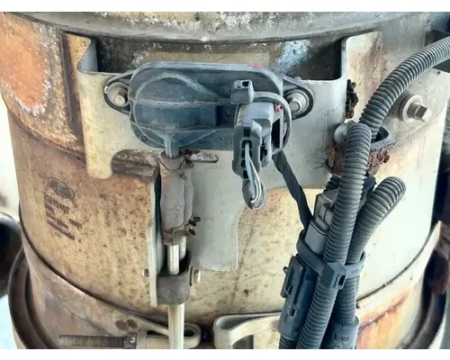 Volvo VNL DPF (Diesel Particulate Filter)