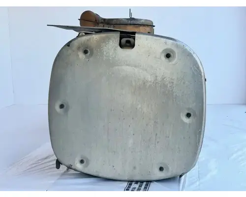 Volvo VNL DPF (Diesel Particulate Filter)