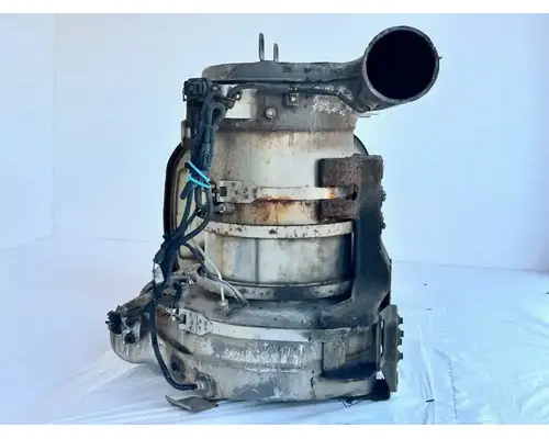 Volvo VNL DPF (Diesel Particulate Filter)