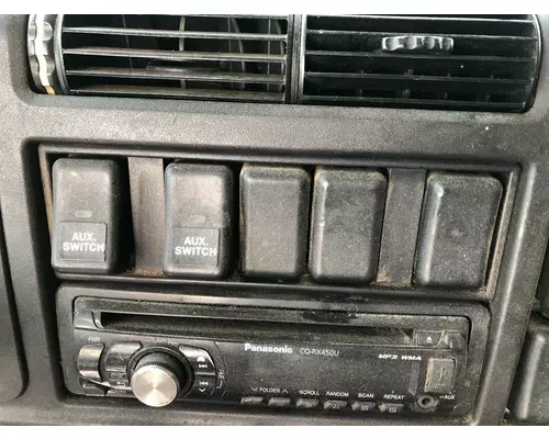 Volvo VNL Dash Assembly