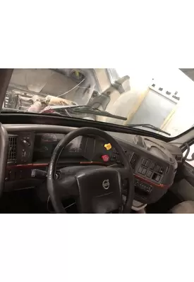 Volvo VNL Dash Assembly