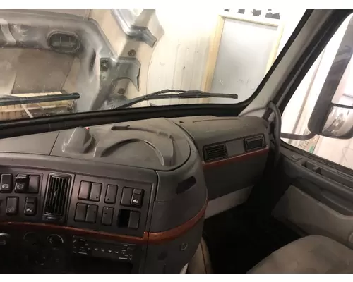 Volvo VNL Dash Assembly