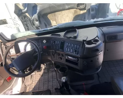 Volvo VNL Dash Assembly