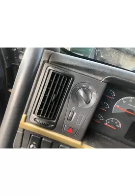Volvo VNL Dash Assembly