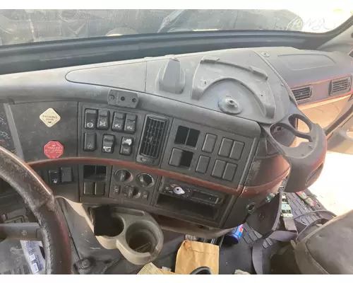 Volvo VNL Dash Assembly