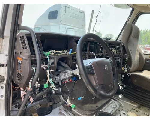 Volvo VNL Dash Assembly