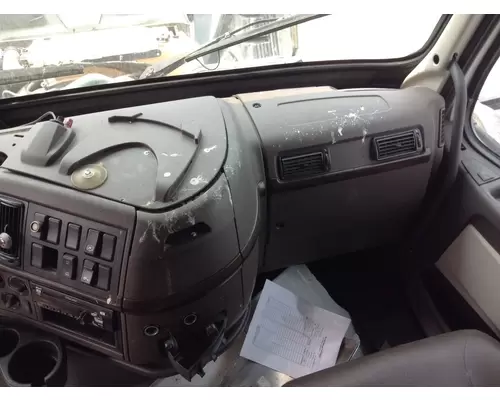 Volvo VNL Dash Assembly