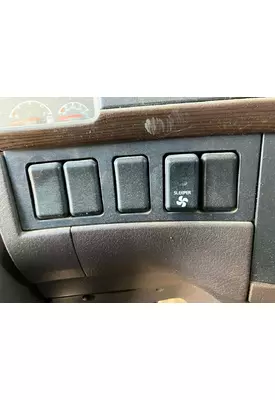 Volvo VNL Dash Assembly