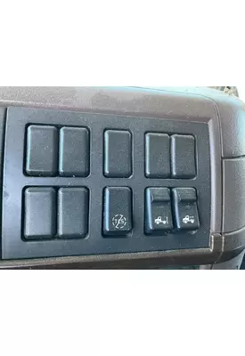 Volvo VNL Dash Assembly