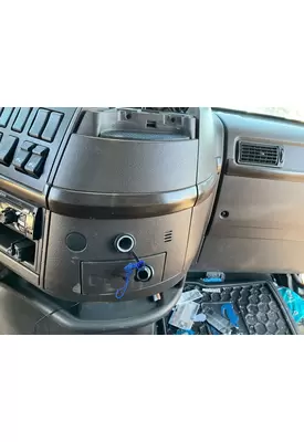 Volvo VNL Dash Assembly