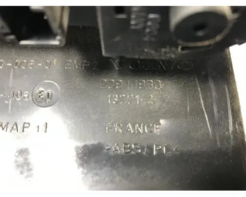 Volvo VNL Dash Assembly