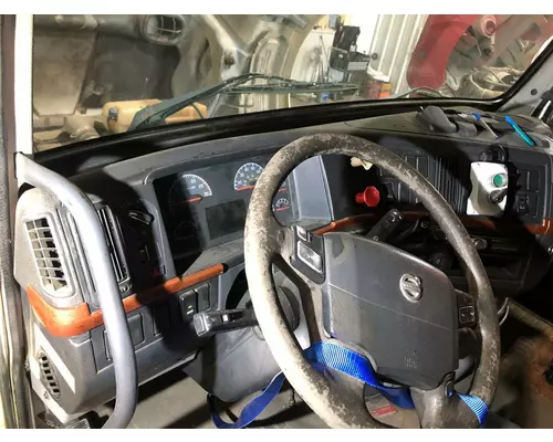 Volvo VNL Dash Assembly