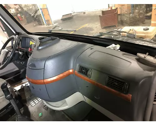 Volvo VNL Dash Assembly