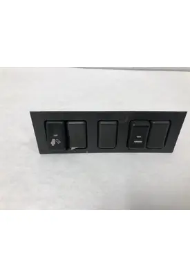 Volvo VNL Dash Assembly