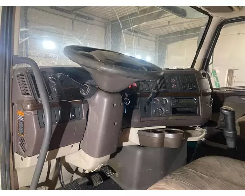 Volvo VNL Dash Assembly