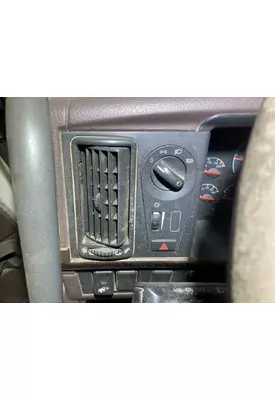 Volvo VNL Dash Assembly