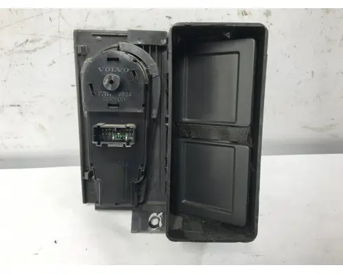Volvo VNL Dash Assembly