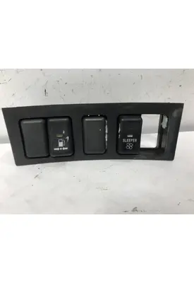 Volvo VNL Dash Assembly