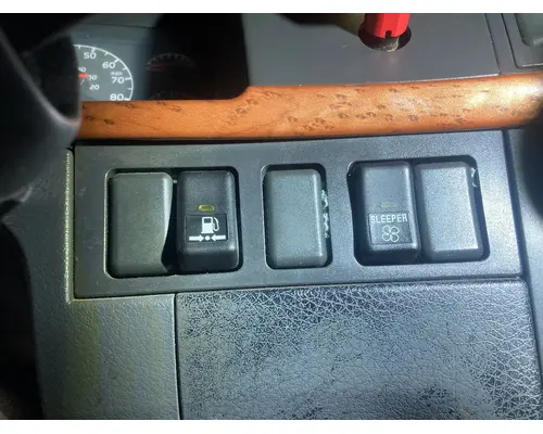 Volvo VNL Dash Assembly