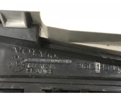 Volvo VNL Dash Assembly
