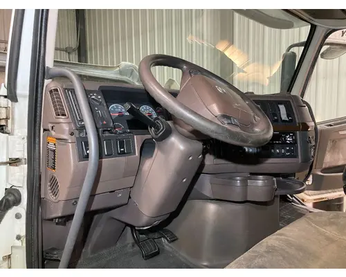 Volvo VNL Dash Assembly
