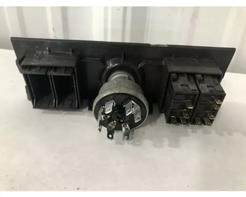 Volvo VNL Dash Assembly