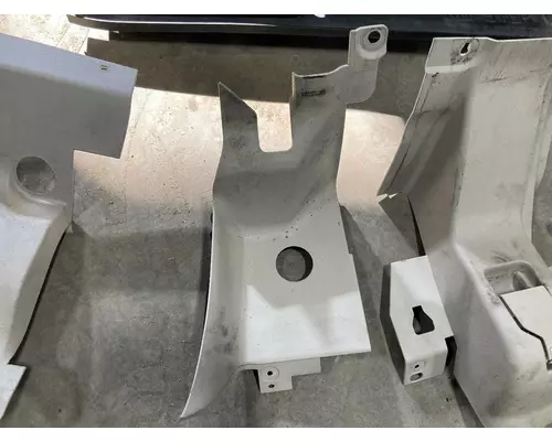 Volvo VNL Dash Assembly