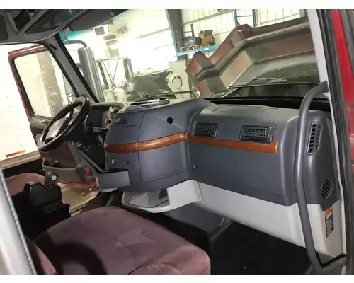 Volvo VNL Dash Assembly